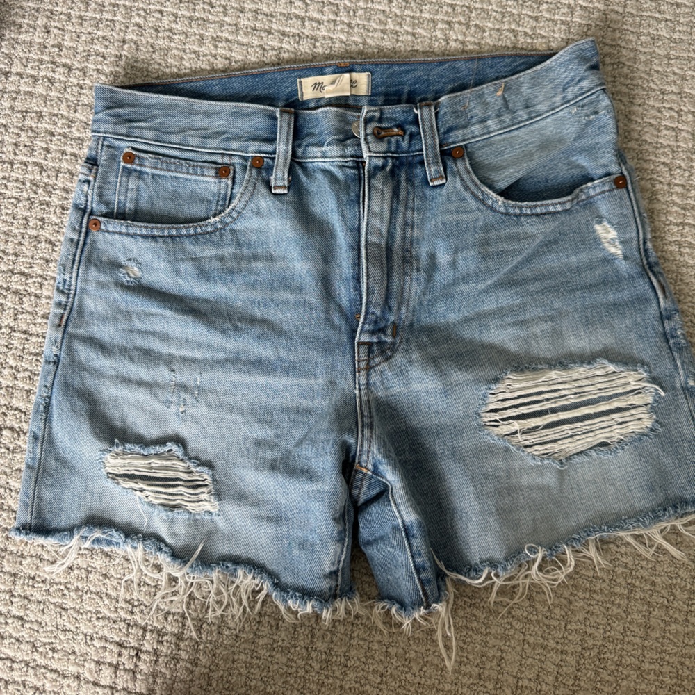 Madewell Relaxed Denim Shorts Size 27 Distressed